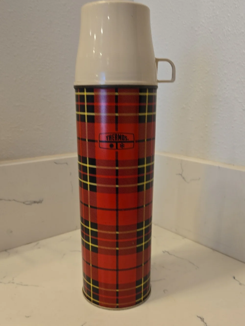 Vintage Thermos  1973 King Seeley Red Plaid Bottle No. 2442